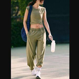NWT FP Movement Hot Shot Crossover Set Color Seagrass